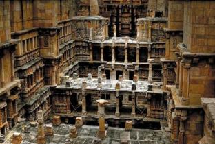 RANI KI VAV - A stepwell of love 